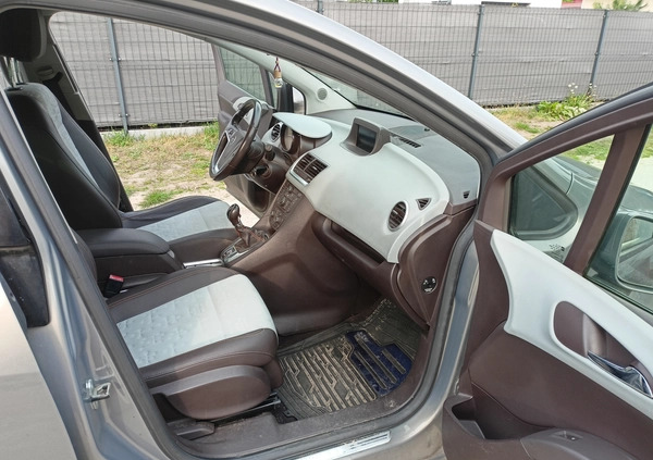 Opel Meriva cena 16900 przebieg: 179840, rok produkcji 2011 z Jelcz-Laskowice małe 466